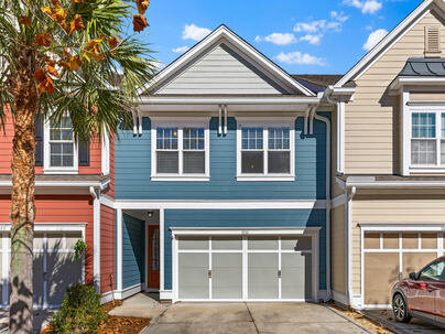 Photo 1 of 25 : 2061 Kings Gate Lane