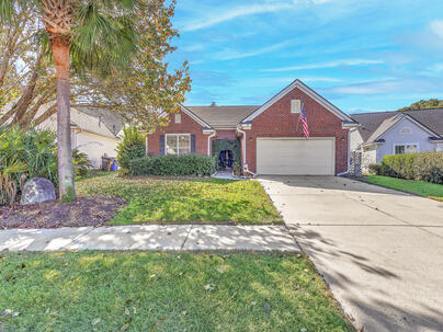 Photo 1 of 25 : 1493 Clarendon Way