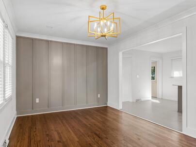 Photo 1 of 19 : 1090 Rodney Road