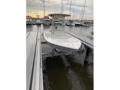 Photo 1 of 1 : 2408 Maybank Highway, #F8