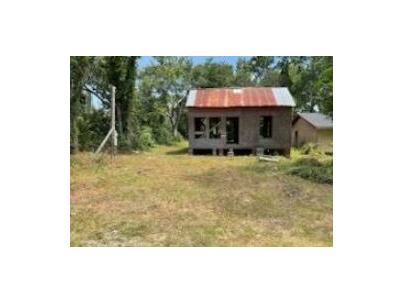 Photo 1 of 1 : 305 1st N Street