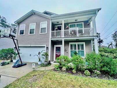 Photo 1 of 9 : 1301 Merchant Court