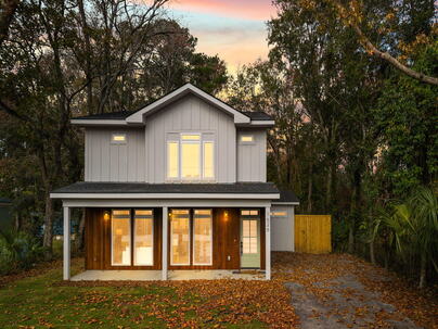 Photo 1 of 25 : 1626 Evergreen Street