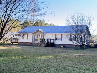 Photo 1 of 25 : 28 Sassafras Court