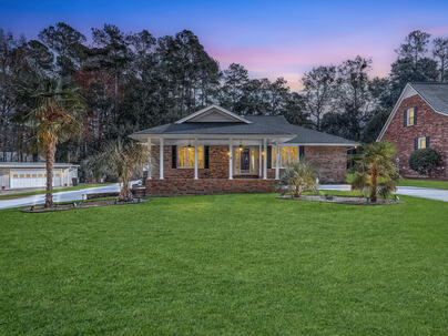 Photo 1 of 25 : 125 Cooper Drive