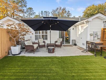 Photo 1 of 25 : 1516 Blaze Lane