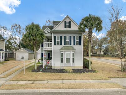 Photo 1 of 25 : 129 Cypress View Road