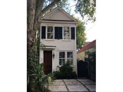 Photo 1 of 25 : 17 West Street