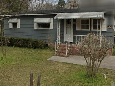 Photo 1 of 8 : 889 Chitwood Street