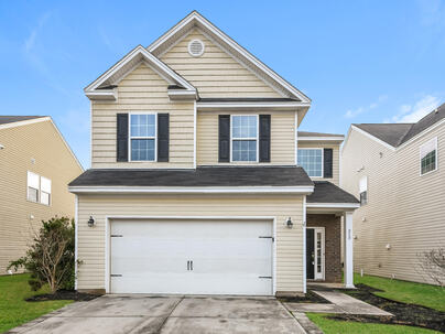 Photo 1 of 20 : 213 Longford Drive