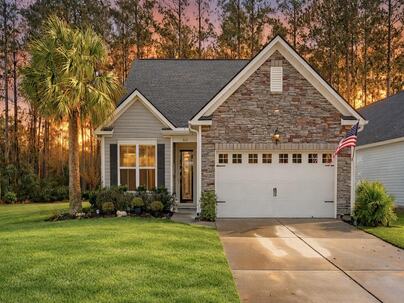 Photo 1 of 25 : 363 Seaside Trail