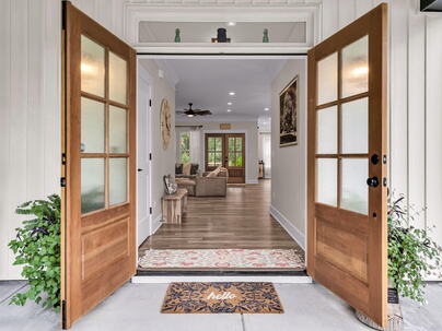 Photo 1 of 25 : 182 Longleaf Drive