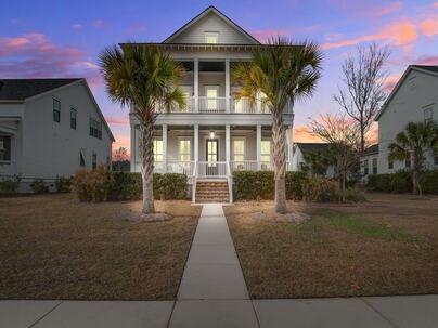 Photo 1 of 25 : 1915 Bolden Drive