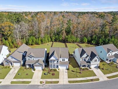 Photo 1 of 25 : 119 Cherry Grove Drive