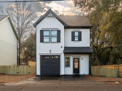 Photo 1 of 21 : 1415 Sumner Avenue