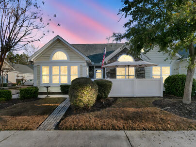 Photo 1 of 25 : 8800 Dorchester Road, #2001