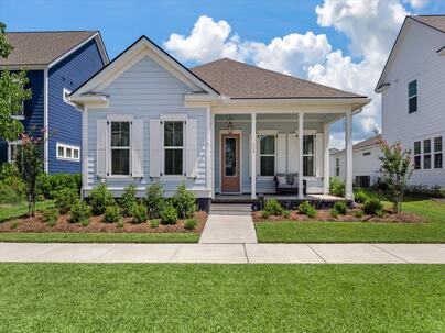 Photo 1 of 25 : 430 Ripple Park Drive