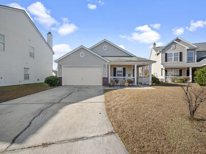 Photo 1 of 25 : 105 Ripley Court