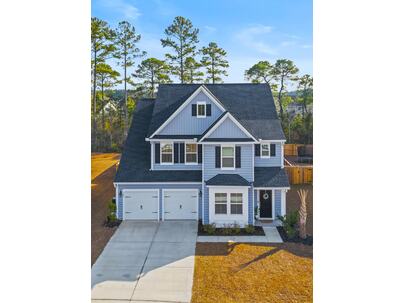 Photo 1 of 25 : 565 Yellow Leaf Lane