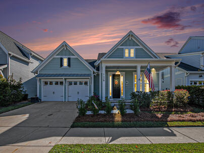 Photo 1 of 25 : 126 Clearblue