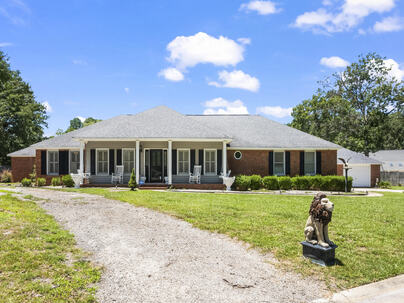 Photo 1 of 19 : 30 Bald Pate Cove