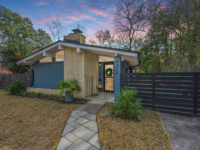 Photo 1 of 25 : 4315 Withers Drive Drive