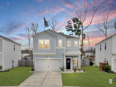 Photo 1 of 25 : 448 Minim Street