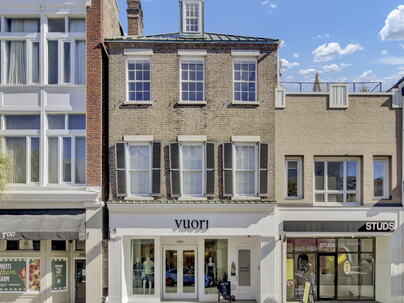 Photo 1 of 25 : 348 King Street, #348m