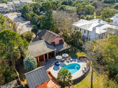 Photo 1 of 25 : 2014 Ion Avenue