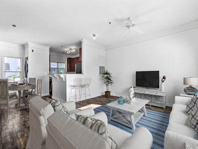 Photo 1 of 25 : 1755 Central Park Road, #9103