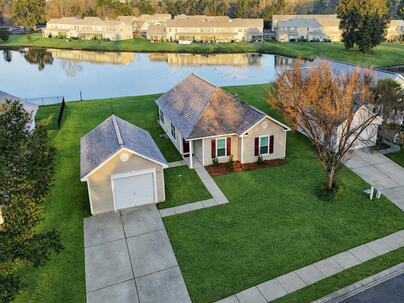 Photo 1 of 25 : 117 Savannah River Drive