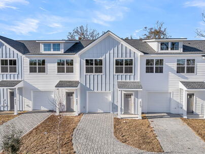 Photo 1 of 25 : 4007 Gravely Avenue