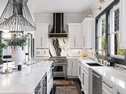 Photo 1 of 25 : 400 Cattle Ranch Street