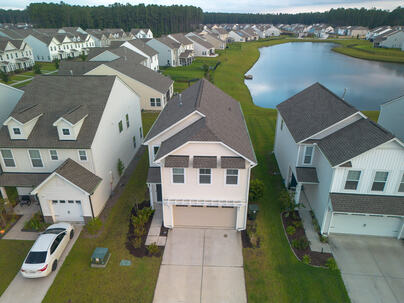 Photo 1 of 25 : 505 Purple Finch Road