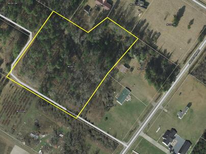 Photo 1 of 17 : 1381 Gausetown Road