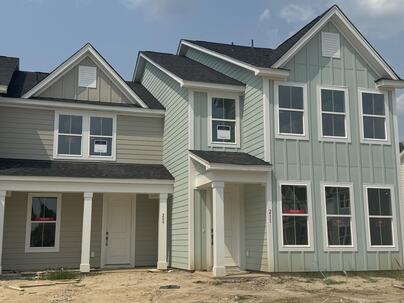 Photo 1 of 25 : 735 Alma Square Dr Drive