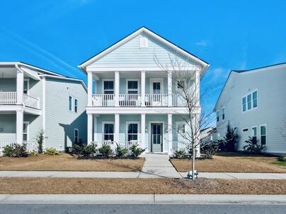 Photo 1 of 25 : 204 Magnolia Garden Drive