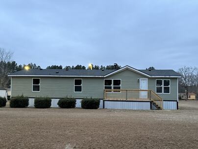 Photo 1 of 4 : 114 Perry Street