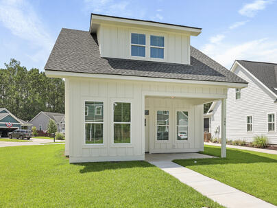 Photo 1 of 12 : 102 Brightwood Drive