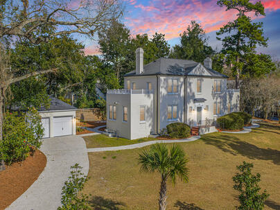 Photo 1 of 25 : 1162 Buist Avenue