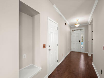 Photo 1 of 25 : 472 Foxbank Plantation Boulevard