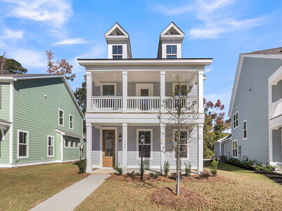 Photo 1 of 25 : 124 Cantona Drive