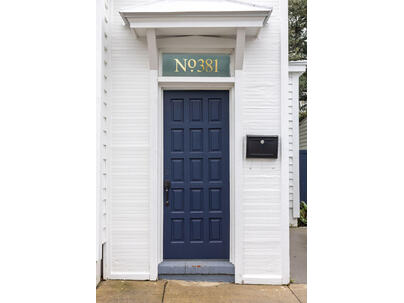 Photo 1 of 25 : 381 Sumter Street