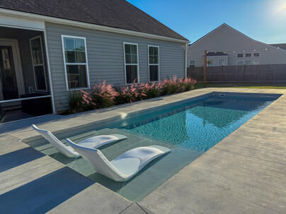 Photo 1 of 25 : 168 Netherfield Drive