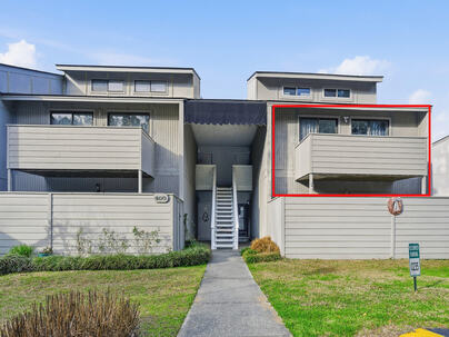 Photo 1 of 25 : 406 Waterwood Drive