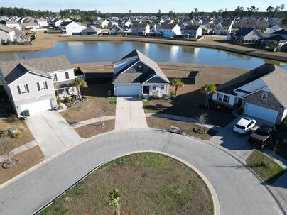 Photo 1 of 25 : 226 Rhodes Court