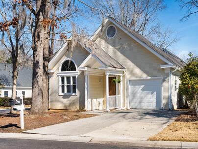 Photo 1 of 25 : 9150 Spring Branch Court