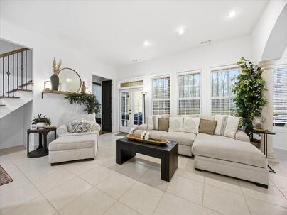 Photo 1 of 25 : 513 Wagon Branch Loop