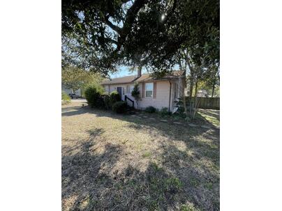 Photo 1 of 25 : 2372 Sorentrue Avenue