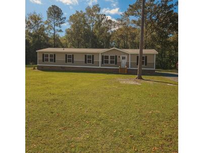 Photo 1 of 9 : 117 Martin Drive